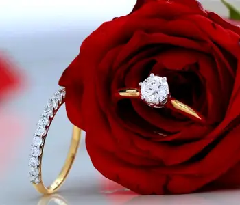 How to Match a Wedding Band to an Engagement Ring 1 Matching Band To Ring Quorri Canada 3a305a64 B404 48d8 89b1 7c49b561ed19 400x